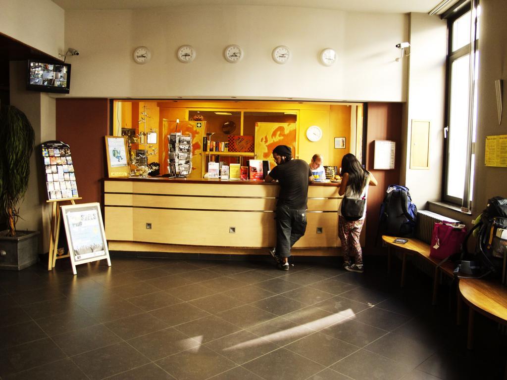 Van Gogh Youth Hostel City Centre Saint-Josse-ten-Noode ห้อง รูปภาพ
